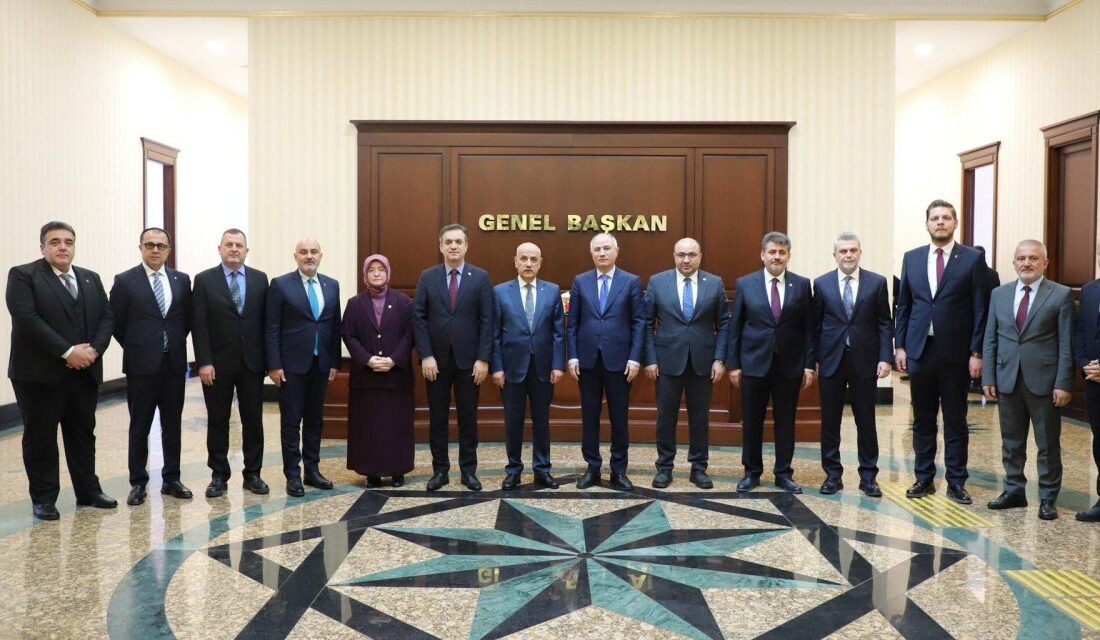 Tam kadro Ankara'ya çıkarma yapan AK Parti Kahramanmaraş Heyeti; 8.Olağan