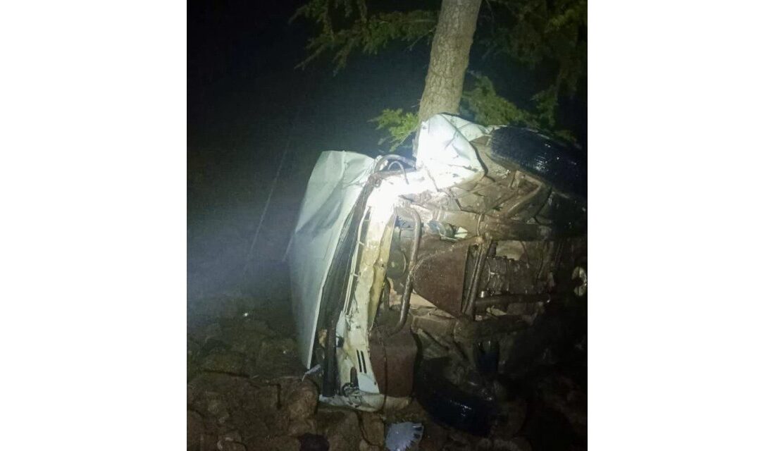 Kahramanmaraş’ın Çağlayancerit İlçesinde otomobilin şarampole yuvarlanması sonucu 2 kişi yaralandı.