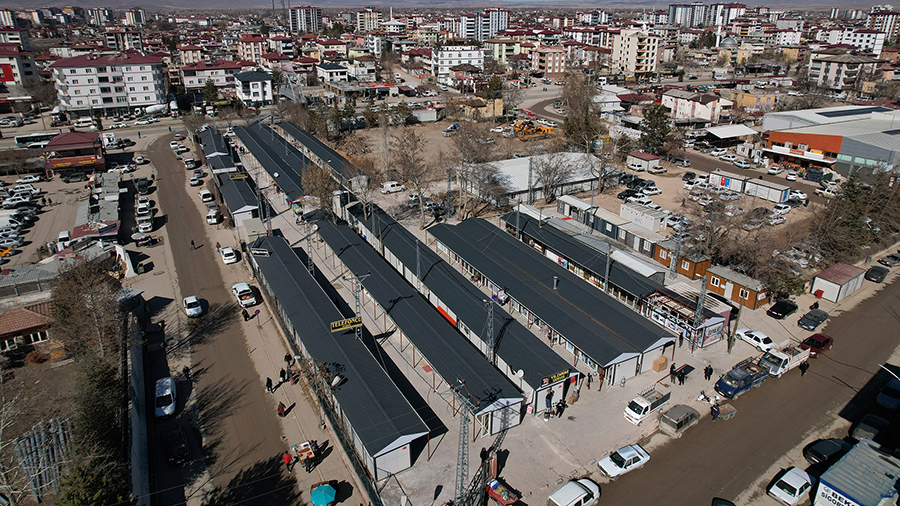 Büyükşehir Belediyesi, Elbistan’da rezerv alanlarda kalan iş yerleri için oluşturduğu