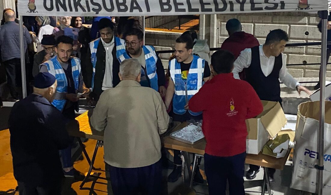 Onikişubat Belediyesi, milli ve dini bayramlar başta olmak üzere kandil