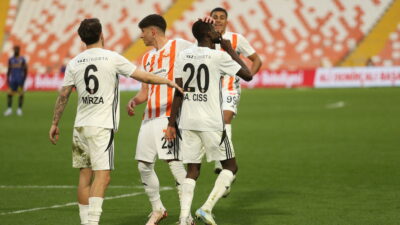 Anıl ATAR/ADANA, – STAT: Yeni Adana HAKEMLER: Mehmet Ali Özer,