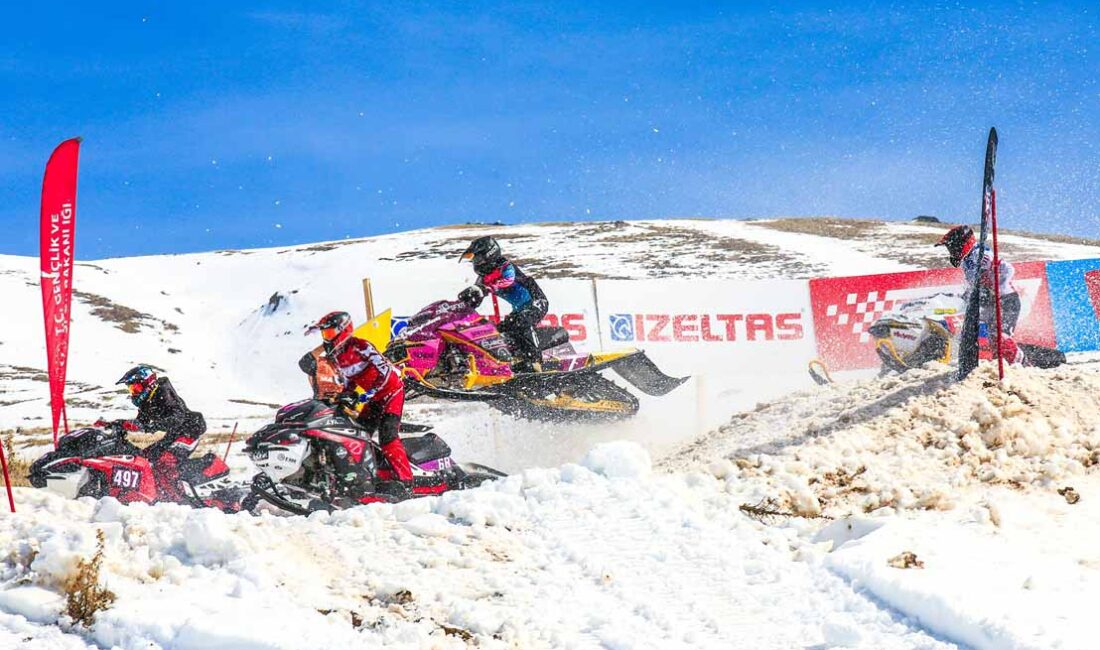 Dünya Kar Motosikleti Şampiyonası’nda final etabı başladı KAYSERİ, – TÜRKİYE’NİN