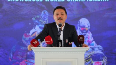 KAYSERİ, – TÜRKİYE’nin önemli kış turizm merkezlerinden Erciyes Kayak Merkezi’nde