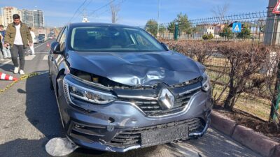 Samed Aydın SUN-Öykü GENÇ/KAYSERİ, – KAYSERİ’nin Kocasinan ilçesinde, otomobilin çarptığı