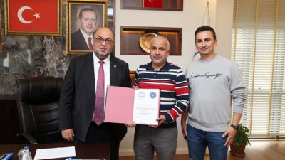 Dulkadiroğlu Belediyesi, ilçedeki park ve bahçelerde ihtiyaç duyulan bank ve