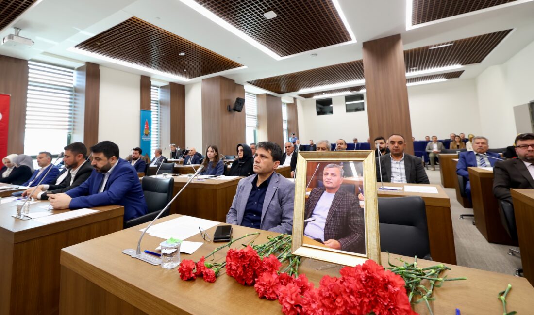 Onikişubat Belediye Başkanı Hanifi Toptaş, Nisan ayı Olağan Meclis Toplantısı’nı
