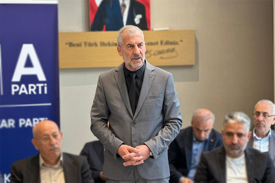 Anahtar Parti ([A Parti]) İl Başkanı Fatin Rüştü KAYIRAN, Türkiye