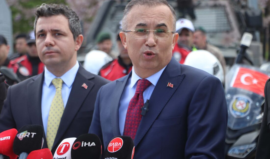 Kadir GÜNEŞ-Ahmet ATMACA/GAZİANTEP, – GAZİANTEP Valisi Kemal Çeber, babası Yusuf