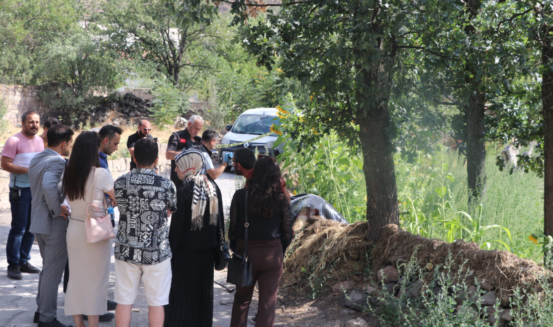 Furkan KAVUKLU/KAYSERİ, – KAYSERİ’de arkadaşı Mustafa Dever’i (40), bağ evinde