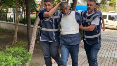 Ceyhun ÖZER/CEYHAN (Adana), – ADANA’nın Ceyhan ilçesinde boşanma aşamasındaki eşi