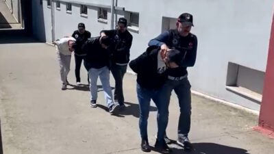 Anıl ATAR-Yaşar SERİNTÜRK/ADANA, -ADANA’da durdurulan hafif ticari araçta 1 kilo