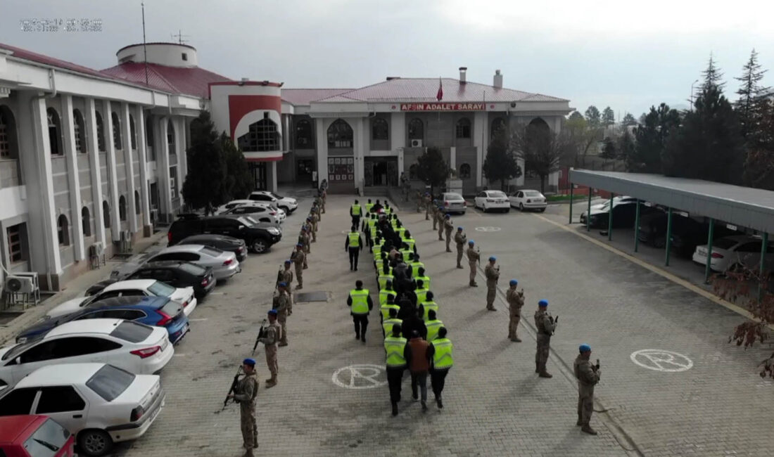 Ömer KOÇ/KAHRAMANMARAŞ, – KAHRAMANMARAŞ merkezli 3 ilde jandarmanın düzenlediği uyuşturucu
