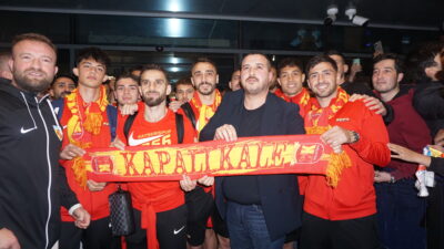 İlyas KAPLAN/ KAYSERİ, – İSTANBUL deplasmanında şampiyonluk mücadelesi veren Fenerbahçe