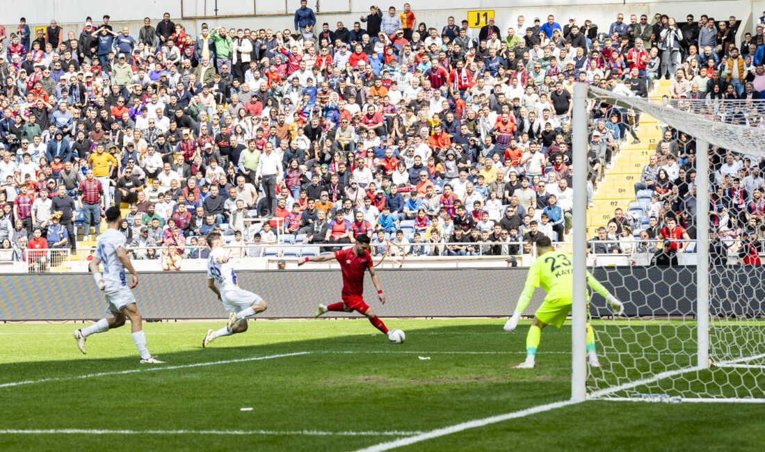 Soner AYDIN/MERSİN, STAT: Mersin Stadyumu HAKEMLER: Fatih Tokali, Harun Terin,