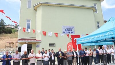 Dulkadiroğlu Belediyesi’nin öncülüğünde ve hayırseverlerin destekleriyle inşa edilen Göllü Camii