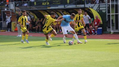 Kahramanmaraş istiklalspor izmir deplasmanında Aliağa ya 2-1 mağlup olduğu maçta