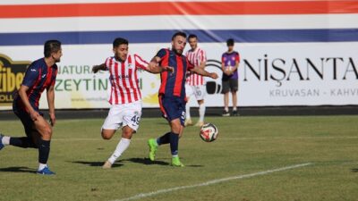 TFF 2. Lig 4. hafta karşılaşmasında Akedaş Kahramanmaraş İstiklalspor, sahasında