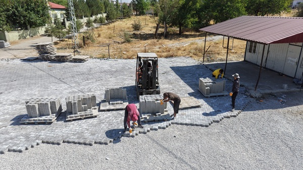 Büyükşehir Belediyesi, 2025 yılı yatırım programı kapsamında Afşin’e ulaşım altyapısını