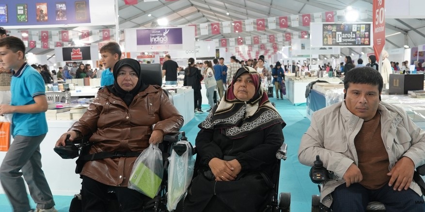 10. ULUSLARARASI KAHRAMANMARAŞ KİTAP FUARI TÜRKİYE’DE İLKİ GERÇEKLEŞTİRDİ… Büyükşehir Belediyesi