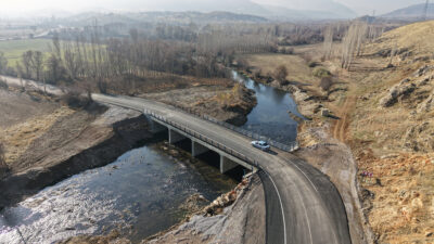 Büyükşehir Belediyesi, Göksun’un kırsal mahallelerinden Temurağa ve Hacıömer’in
ulaşımında kritik rol