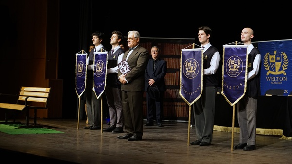 Büyükşehir Belediyesi, ‘Ölü Ozanlar Derneği’ adlı tiyatro gösterisini NFK Kültür