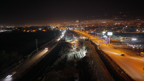 Ankara’da Ulaştırma ve Altyapı Bakanı Abdulkadir Uraloğlu ile bir araya