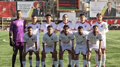 Kahramanmaraşspor, ligdeki kritik virajda Niğde Belediyespor’u konuk ediyor. Şehrin takımı