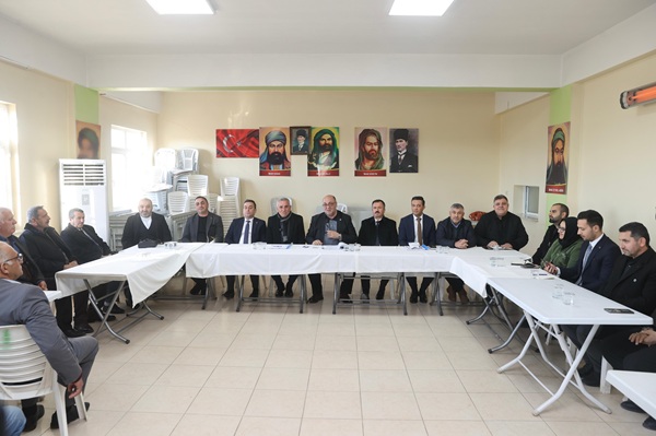 Dulkadiroğlu Belediye Başkanı Mehmet Akpınar, geleneksel hale gelen mahalle toplantılarının