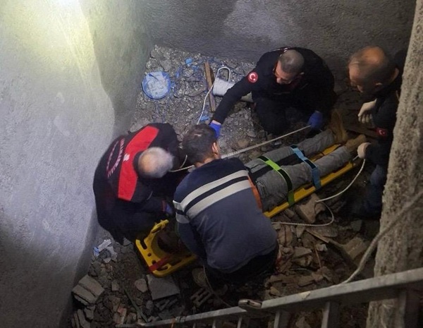 Kahramanmaraş’ın Onikişubat ilçesinde akşam saatlerinde meydana gelen feci kaza yürekleri