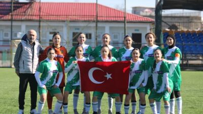 Kızlar U17 Gelişim Ligi’nde fırtına gibi esen Anadoluspor, şampiyonluk yolundaki