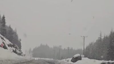 Kahramanmaraş’ın Andırın ilçesinde bugün adeta iki farklı mevsim aynı anda