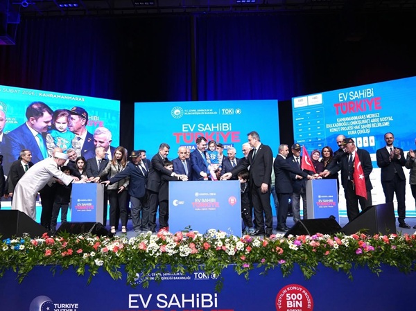 Çevre, Şehircilik ve İklim Değişikliği Bakanı Murat Kurum, Kahramanmaraş’ta düzenlenen