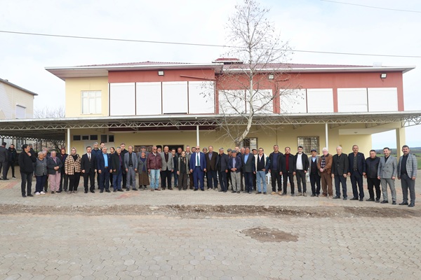 Toplantıya Belediye Başkan Yardımcısı Latif Öztürk, birim müdürleri ve meclis