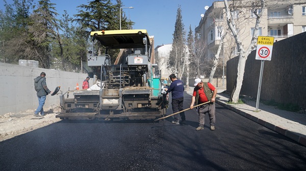 Kahramanmaraş Büyükşehir Belediyesi, şehir merkezindeki ulaşım kalitesini artırmak adına altyapısı