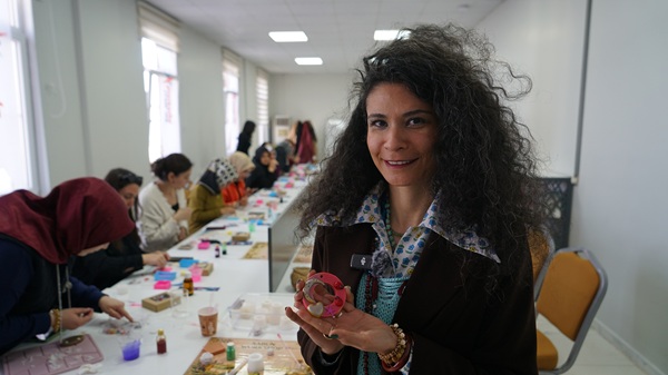 Kahramanmaraş Büyükşehir Belediyesi’nin gençlik markası Pusula Maraş, gençlerin kişisel gelişimlerine