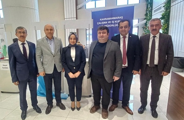 KMTSO, Türk Kızılayı ve İŞKUR’un ortaklaşa yürüttüğü “İstihdam Buluşmaları” etkinliği