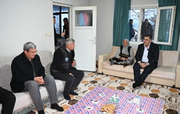 Türkoğlu Belediye Başkanı Mehmet Karaca, Ramazan ayının manevi iklimini “Onlar