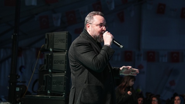 Kahramanmaraş Büyükşehir Belediyesi tarafından Necip Fazıl Kısakürek Kültür Merkezi yanında