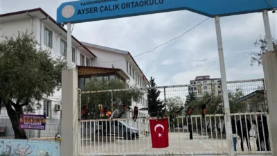 Onikişubat ilçesindeki Ayser Çalık Ortaokulu’nda yaşanan kanlı saldırı sonrası yaralanan