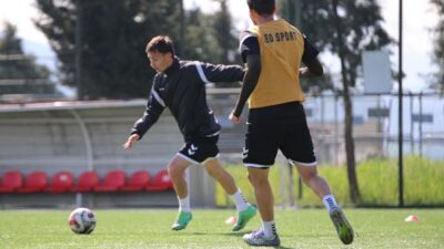 Deplasmandan 3 puanla dönen kırmızı-beyazlılar, ligin bitimine 2 hafta kala