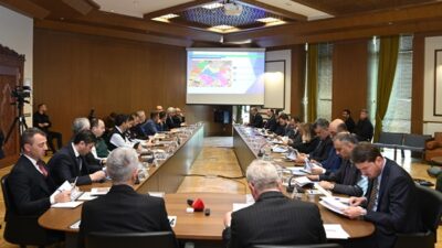 Valilik Toplantı Salonu’nda gerçekleştirilen üst düzey koordinasyon toplantısında, Kahramanmaraş’ın altyapı