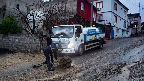 Kahramanmaraş Büyükşehir Belediyesi ve KASKİ Genel Müdürlüğü, şehir genelinde etkili