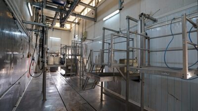 Büyükşehir Belediyesi tarafından yürütülen çalışmalar sonucunda Pazarcık Kesimhanesi modern bir