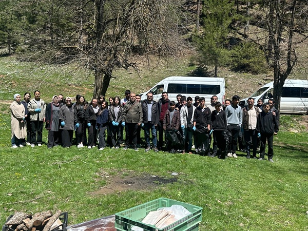 Geben Şehit Ramazan Avcı Anadolu Lisesi, eğitimdeki başarısını doğaya duyarlı