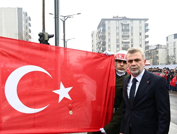 Kahramanmaraş’ın İstiklal Madalyası ile onurlandırılmasının 101. yılını kutlayan Başkan Fırat