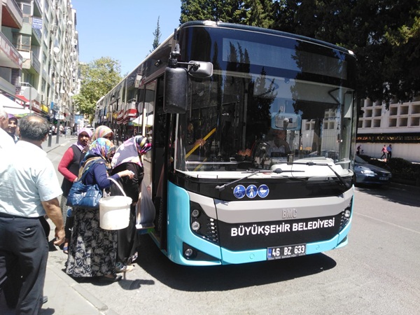 Ankara, İstanbul, İzmir ve komşu şehir Gaziantep’te 1 Mayıs ve