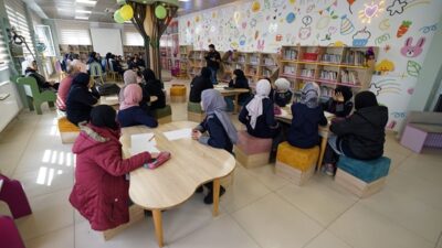 "Edebiyat Şehri" Kahramanmaraş’ta düzenlenen 62. Kütüphane Haftası kutlamaları, çocuklara özel