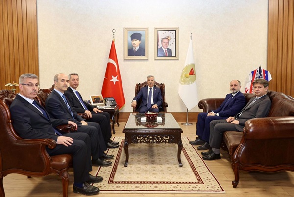 Kahramanmaraş Valiliği, bugün KSÜ yönetimini ağırladı. Rektör Prof. Dr. İbrahim