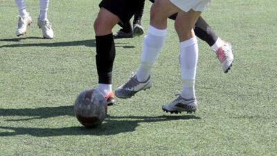 Pazarcık ve şehir merkezindeki futbolseverlerin gözü kulağı Mehmet Dizibüyük Sahası’ndaydı.