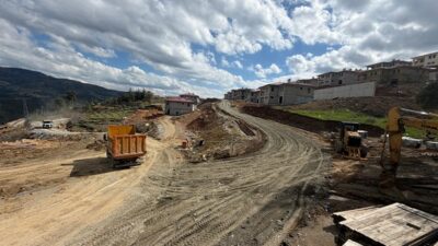 Onikişubat Belediye Başkanı Hanifi Toptaş yönetimindeki belediye ekipleri, ilçenin kırsal